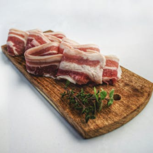 Beef Stewing Cubes 1kg
